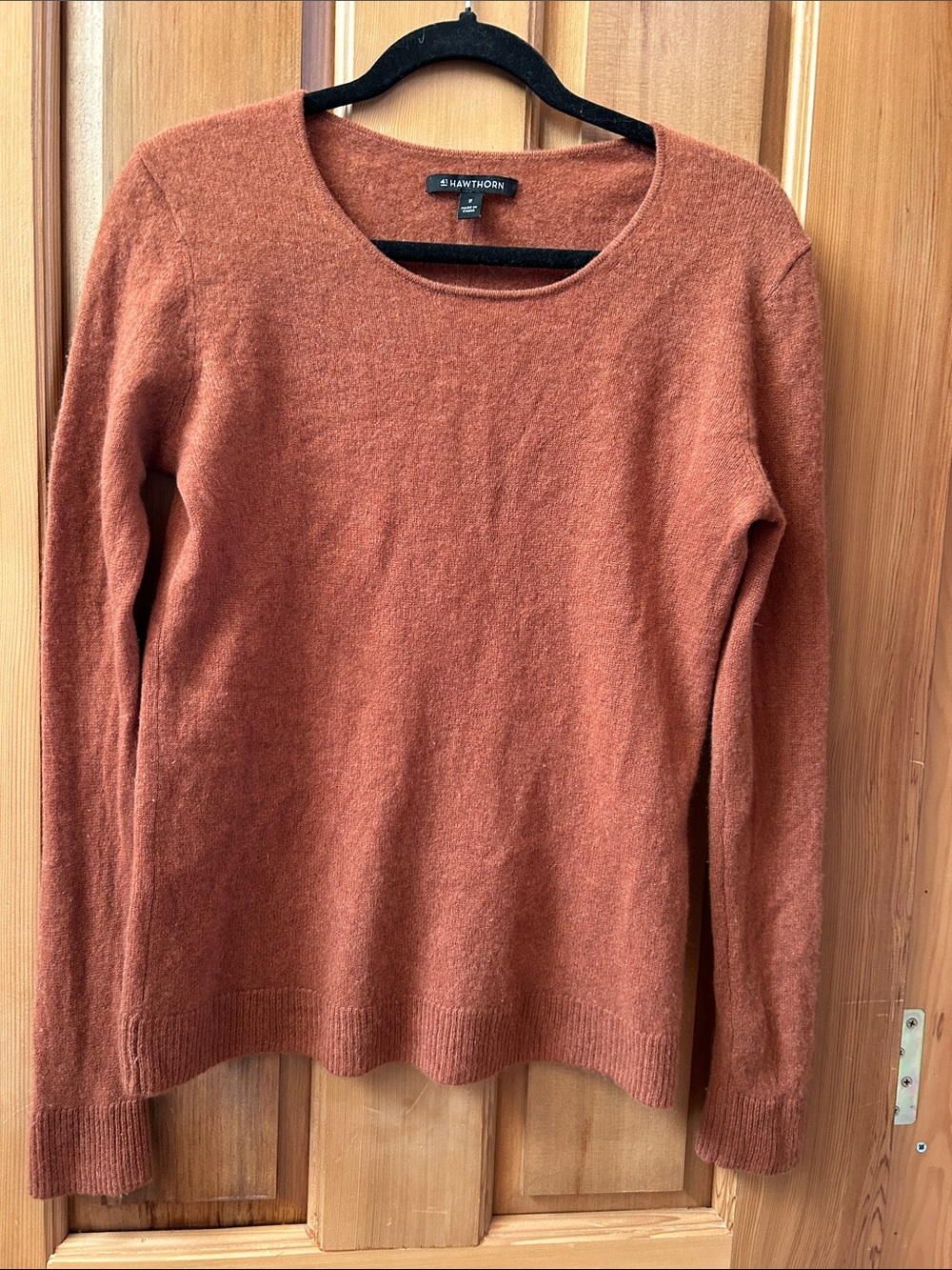 41 Hawthorn Women's Cashmere Rust Scoop Neck Sweater